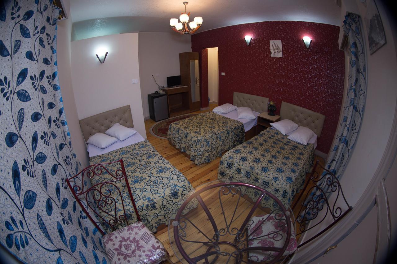 Hostel New Marina
