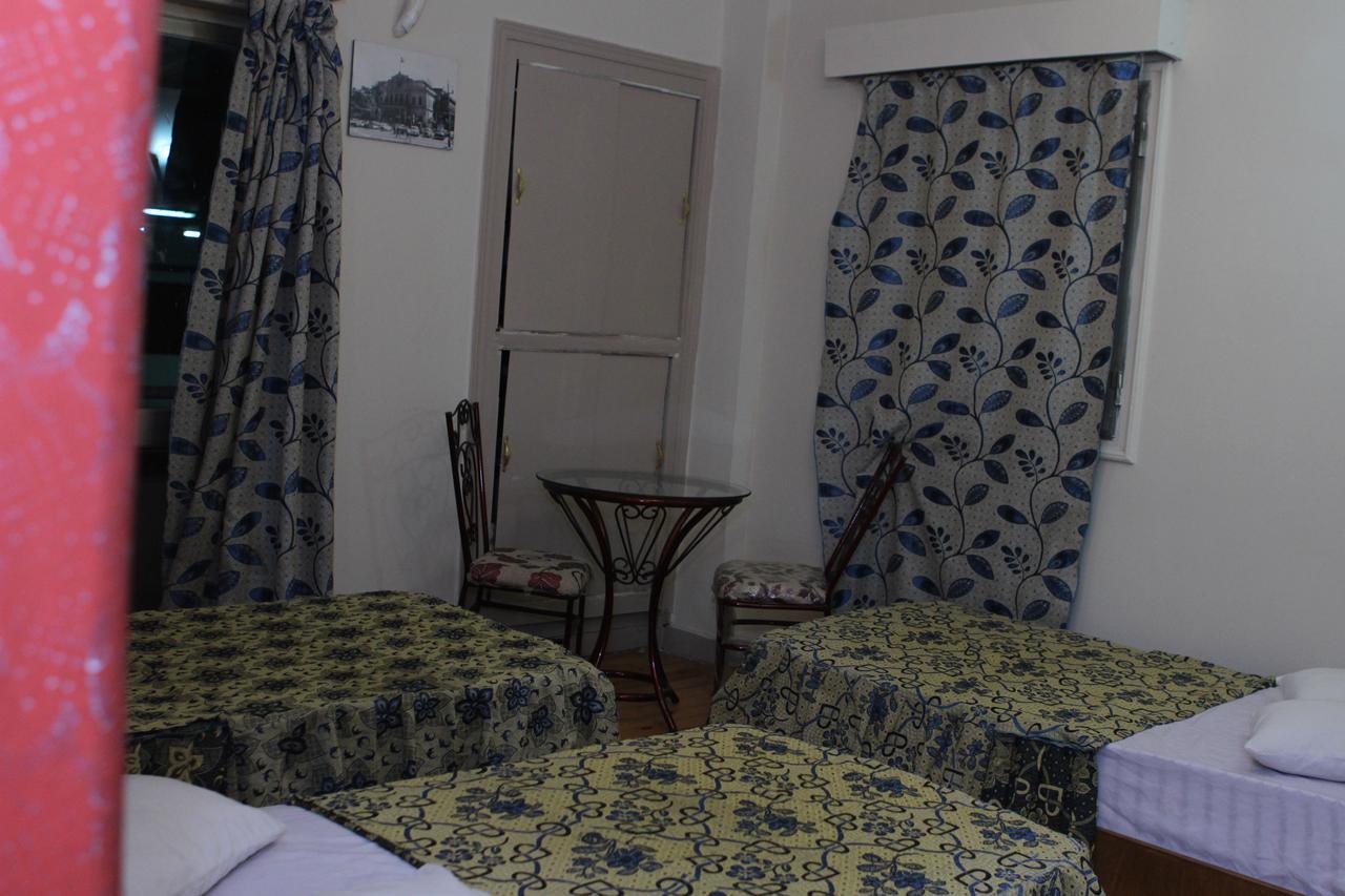 Hostel New Marina